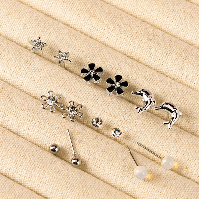 Siete Pares de Pendientes de Diamante Combinación de Plata 4