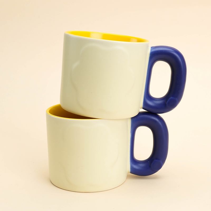 Z-28 Mango de Color Taza de Cerámica (Color Aleatorio) 4
