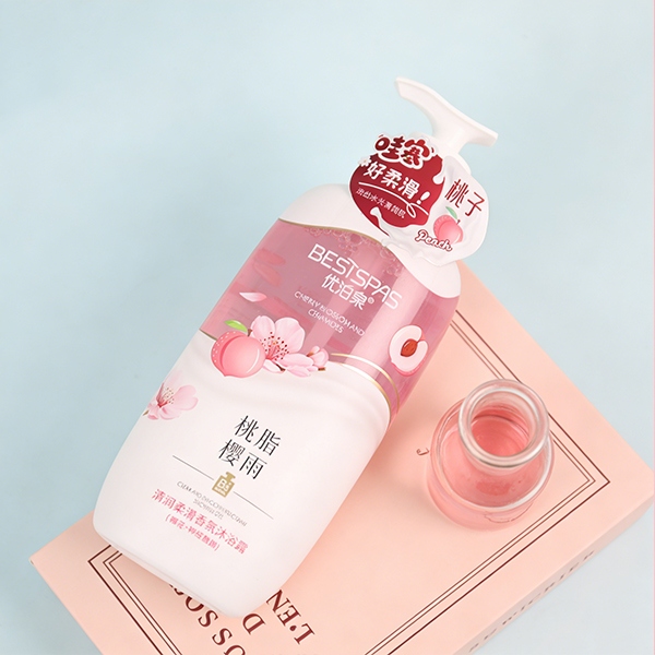 01540 Cuerpo de Fragancia Clara y Suave Jabón 800ml (Peach Cream Sakura Rain) 3