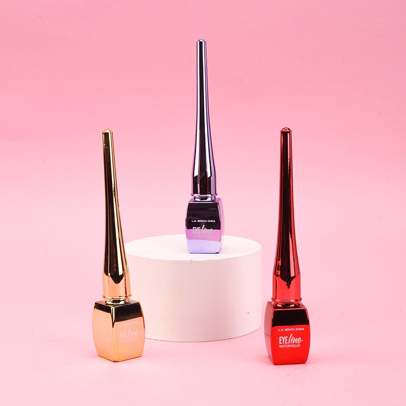 835 Eyeliner 4
