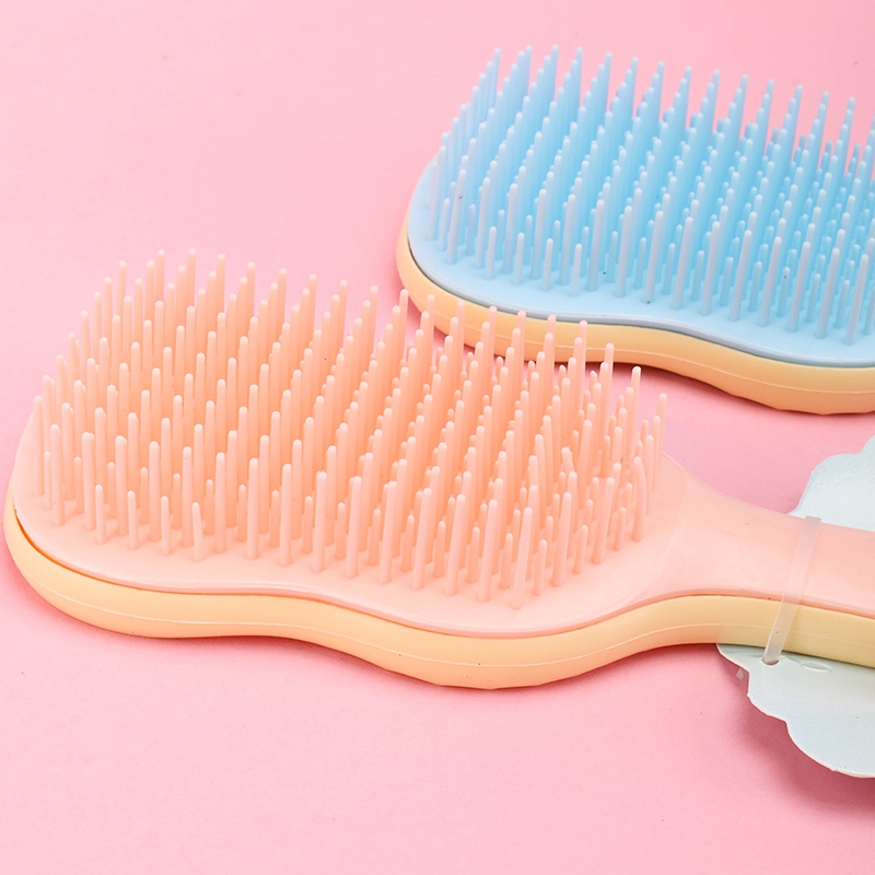 Banana Leaf Head Massage Comb 4