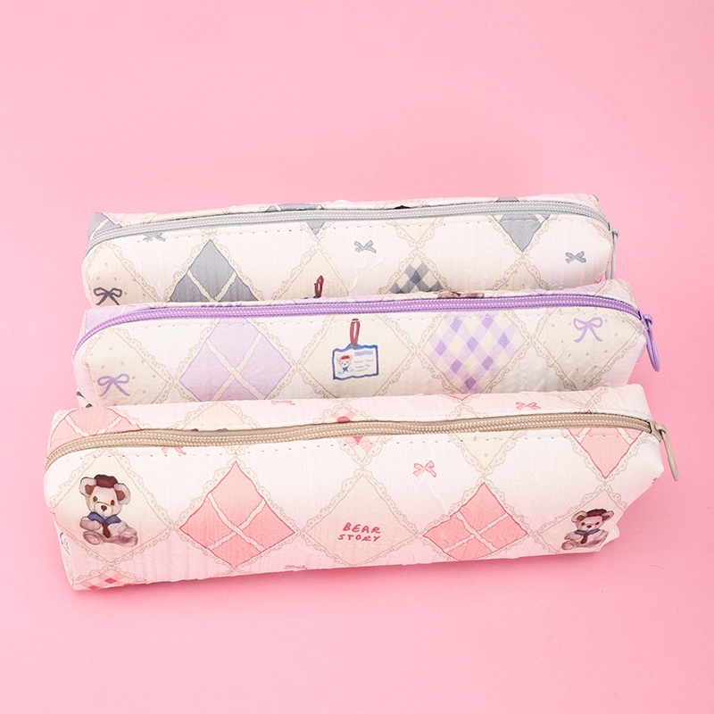 Romantic Check Bear Pencil Caso 3