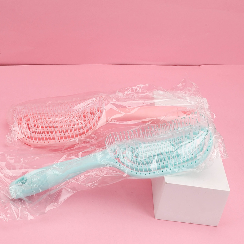Valor Macaroon Fluffy Comb 3
