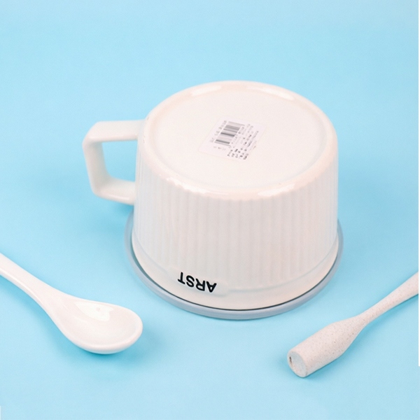 5.25 Taza de Fideo Instantánea Desnuda 4