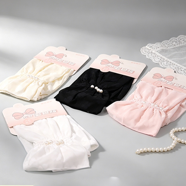 Q-305 Clover Lace Ice Sleeves 3