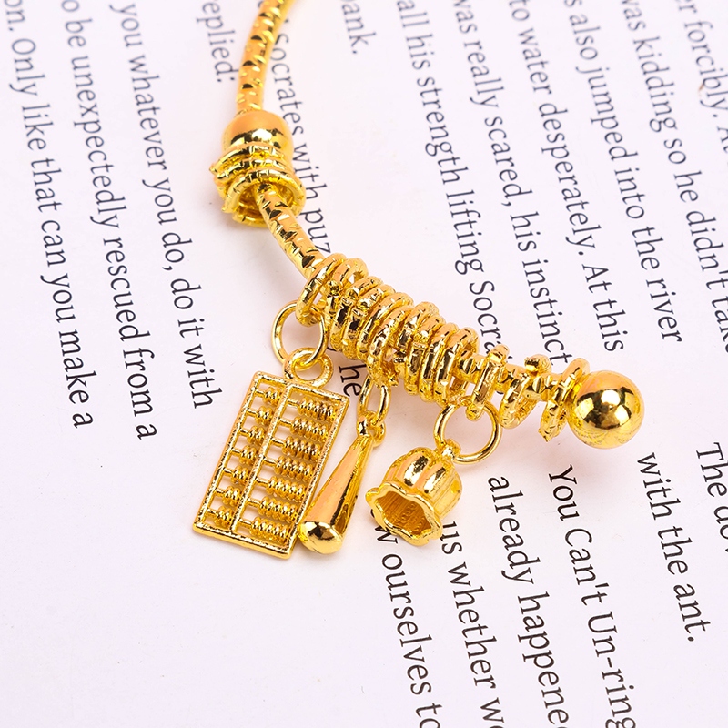 Pulsera de Bobina de Apertura de Tres Colgante 3