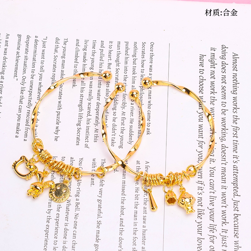 Pulsera de Apertura del Colgante de Tres Caricones