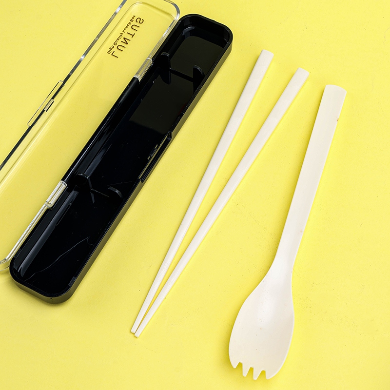 Valor Japonés Chopsticks y Spoon SET 4