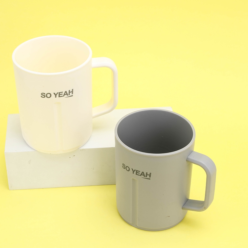 0533 Taza de Moda 3