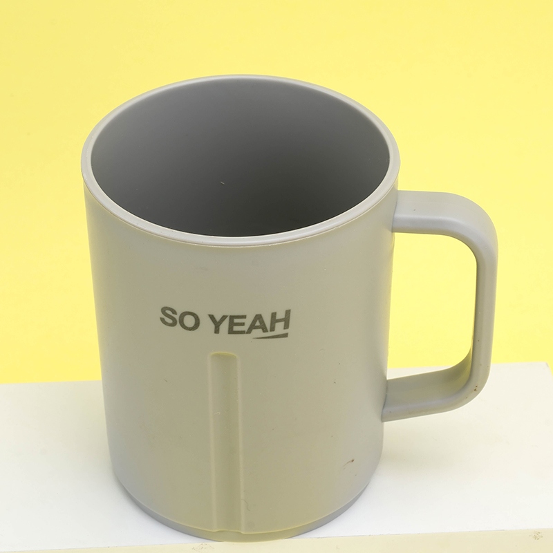 0533 Taza de Moda 4