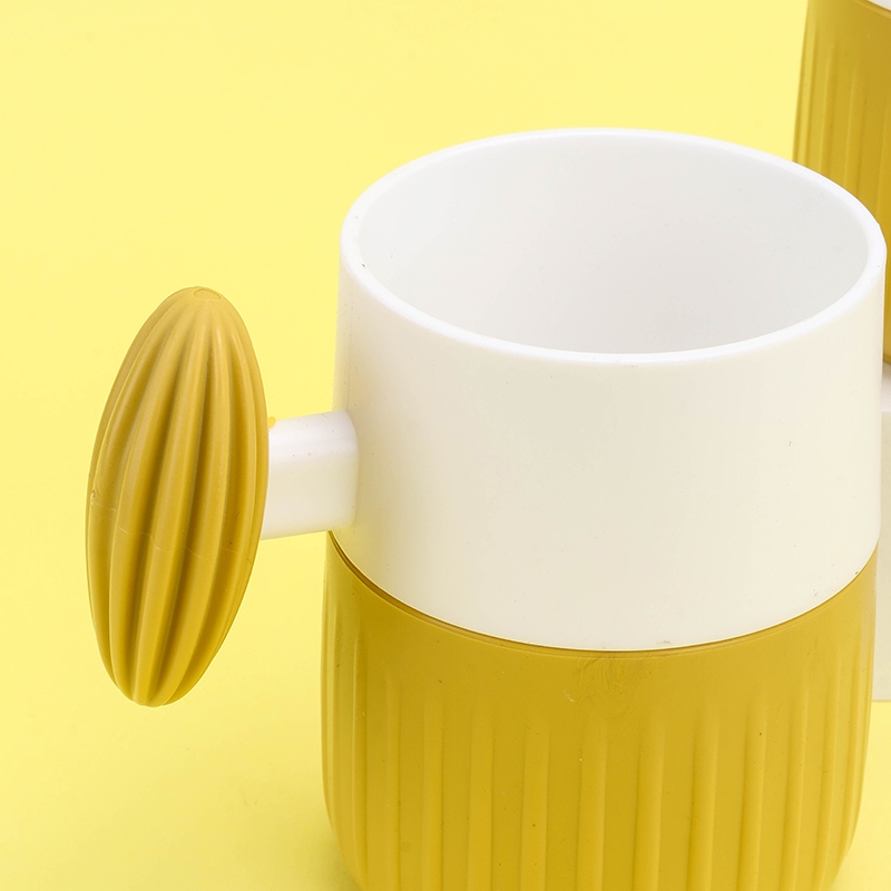 0523 Cactus Mouth Cup 4