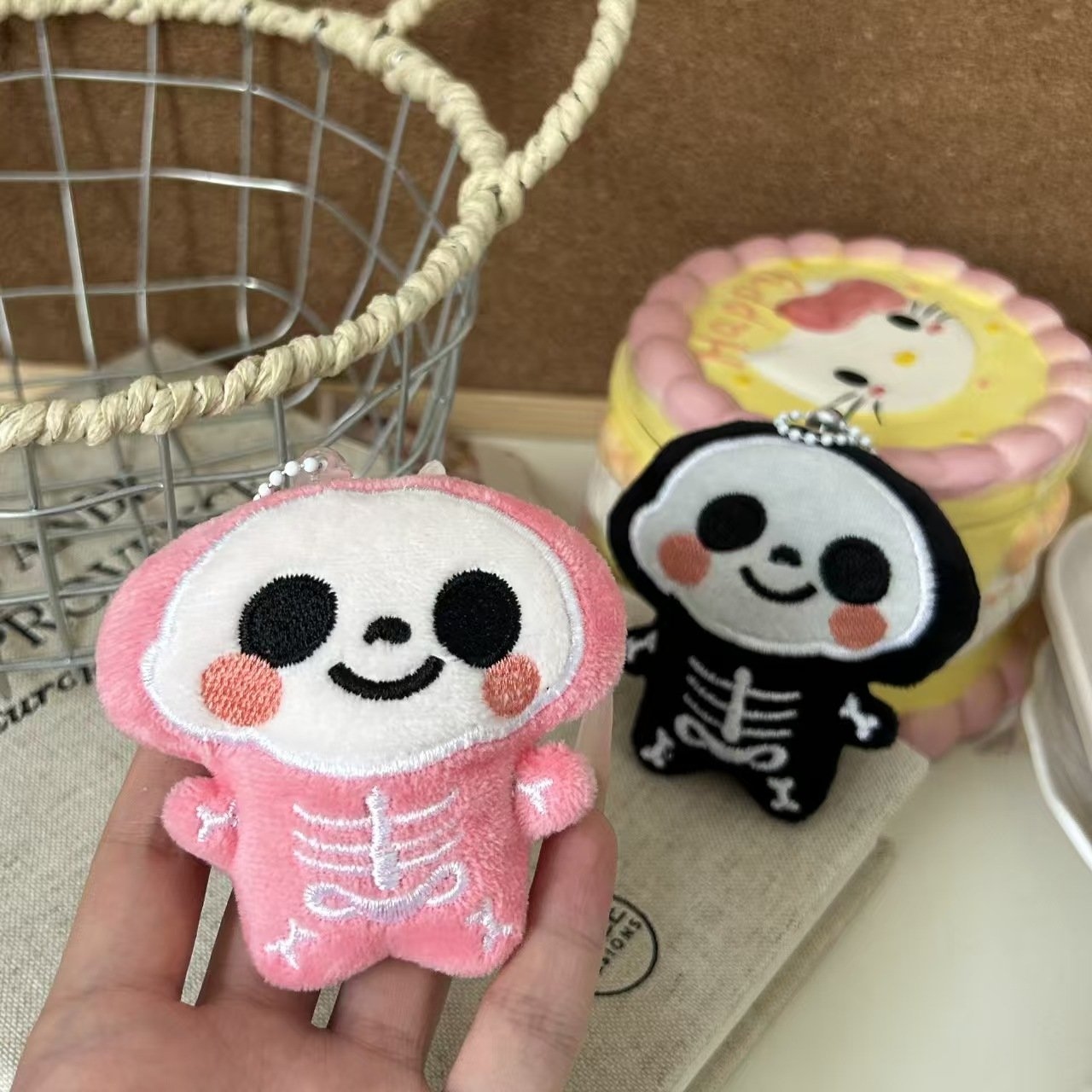 Nuevo Colgante de Cráneo de Plush 2