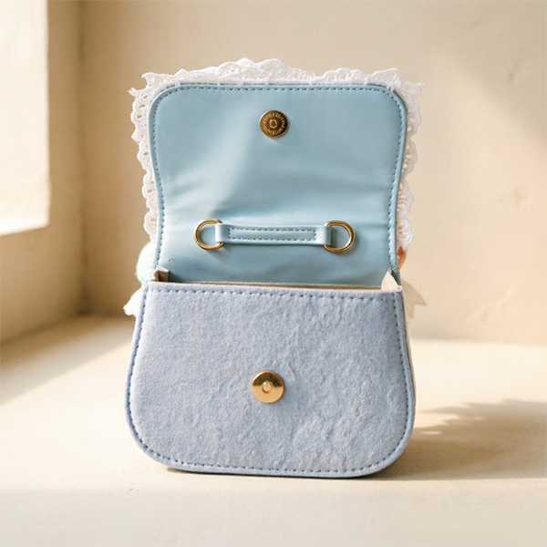 DM-B003-038 Doll Tote 5