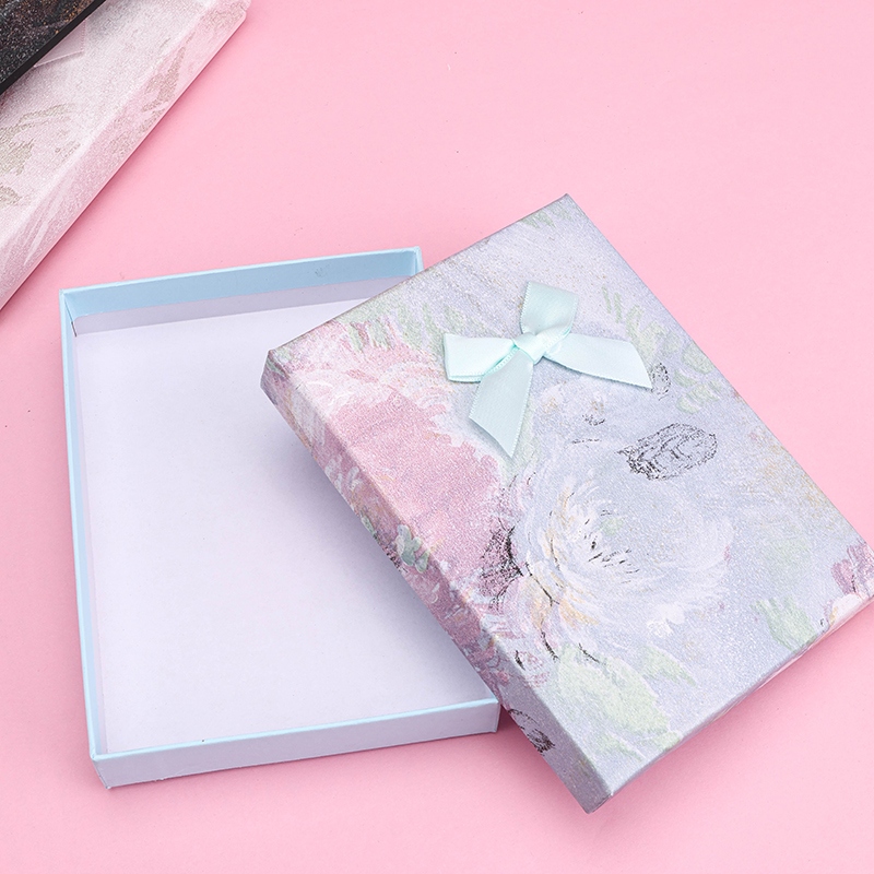 Caja de Regalo Rica En Flores (12*16) 4