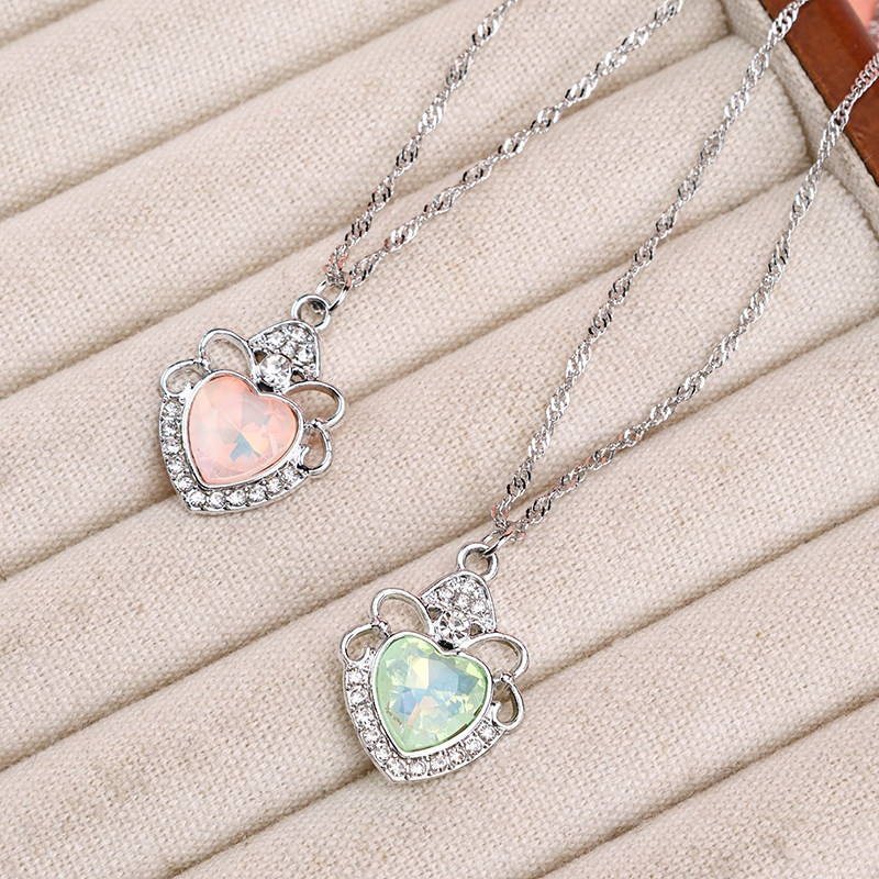 Corona de Amor Collar de Cristal 4