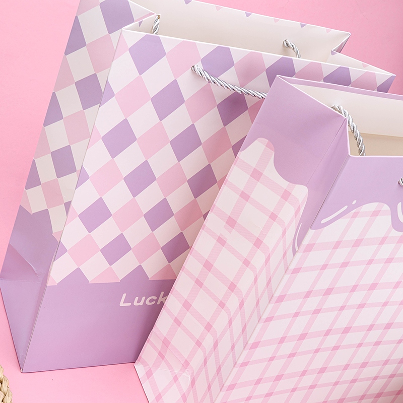 ST512-11 Grande Vertical Romantic Plaid Gift Bag 3