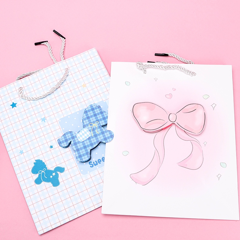 SZ157 Dibujos Animados Estéreo Versión Vertical Media Bolsa de Regalo (Aleatorio) 4