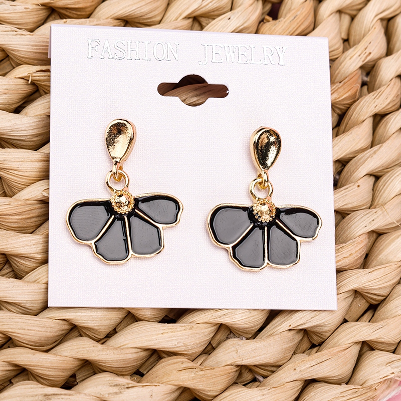 Pendientes de Flor de Gota de Aceite 3