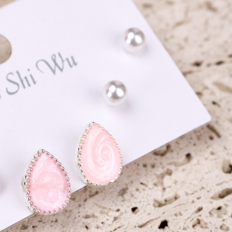 Tres Pares de Pendientes de Perlas Con Gotas de Aceite 4