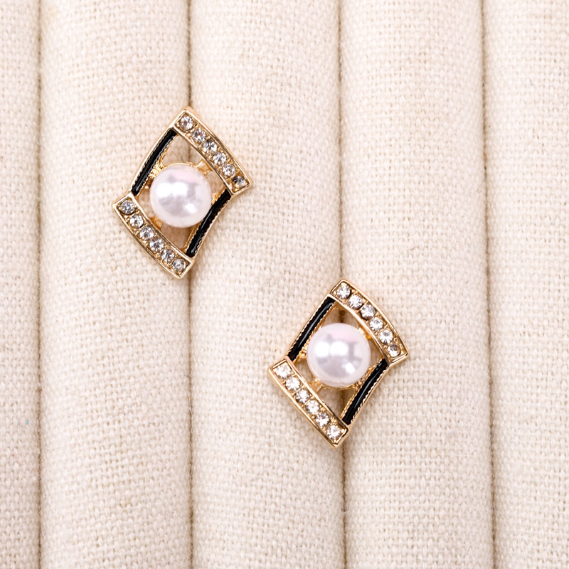 Pendientes de Perla Cuadrada Microincrustados 4
