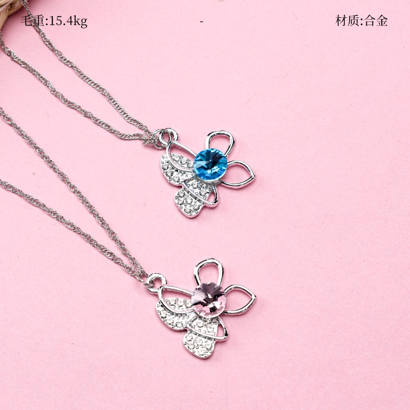 Hollow Flower Zircon Collar
