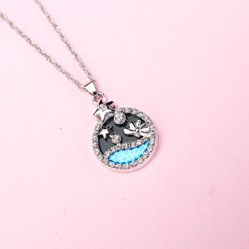 Simple Internet Celebrante Star Collar 4