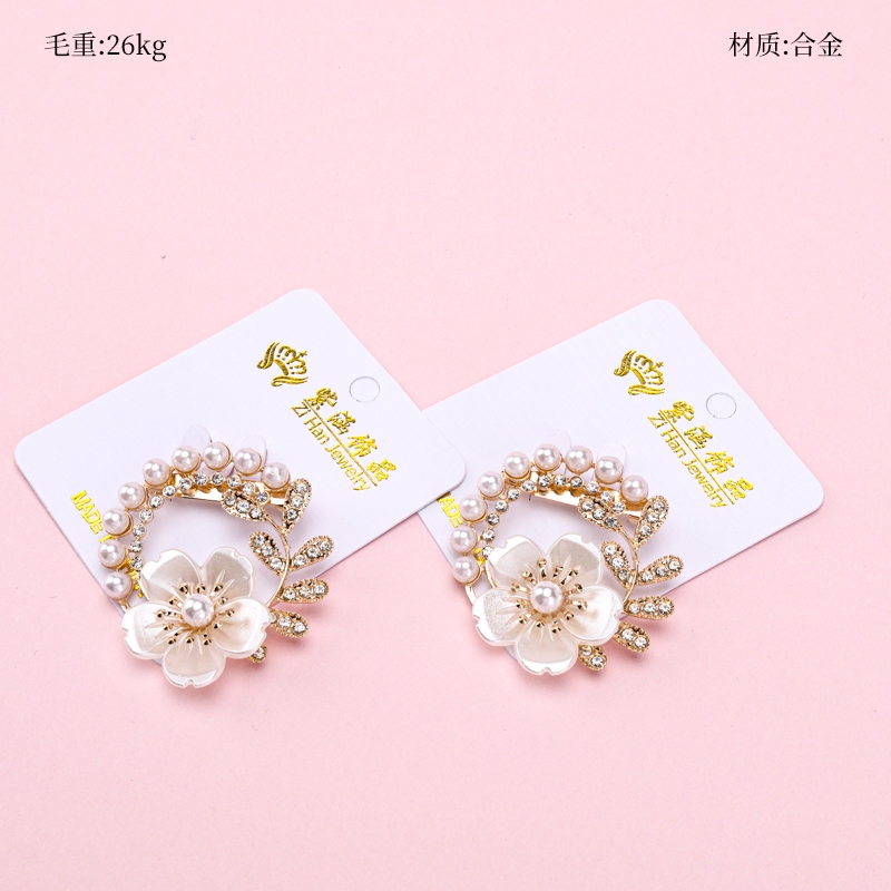 Broche de Flores de Perlas de Cristal de Moda 2