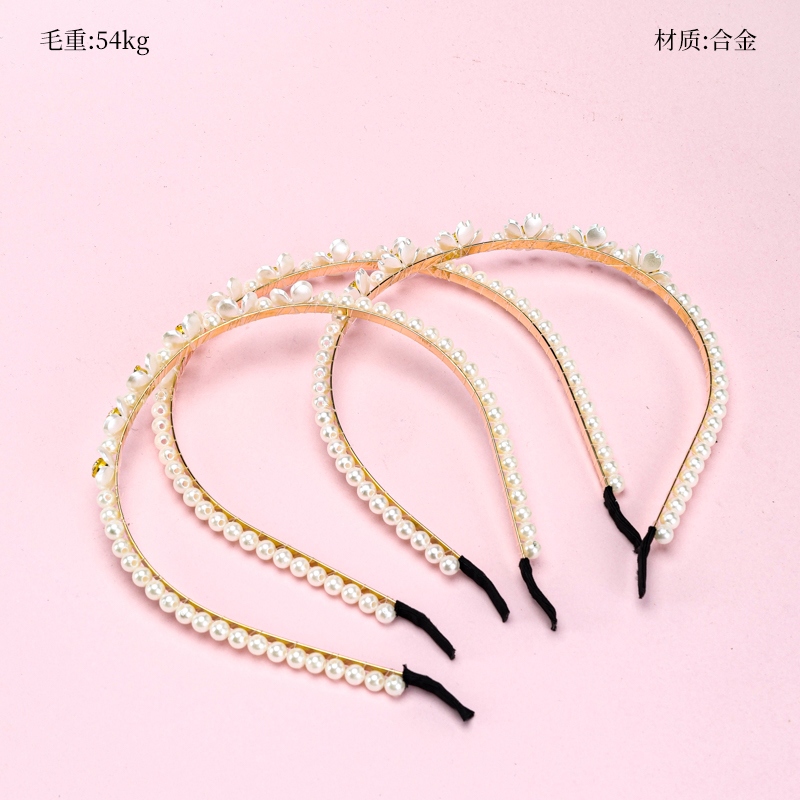 Rinstone Camellia Pearl Head Buckle 3