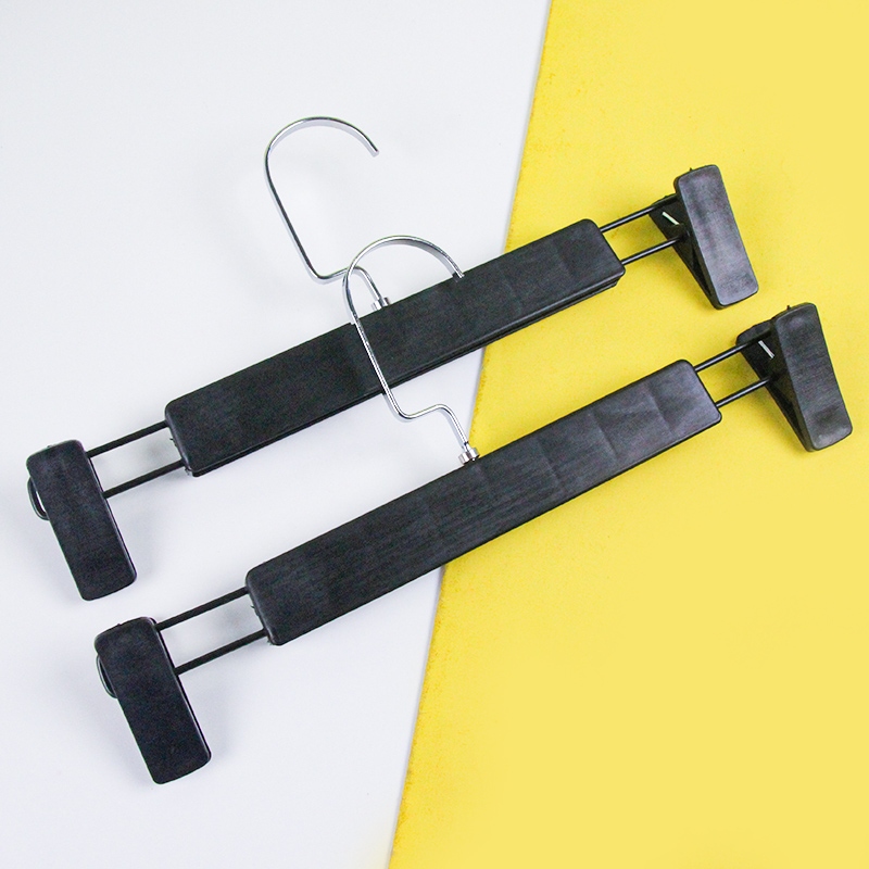 1015 Black Trouser Clip 2