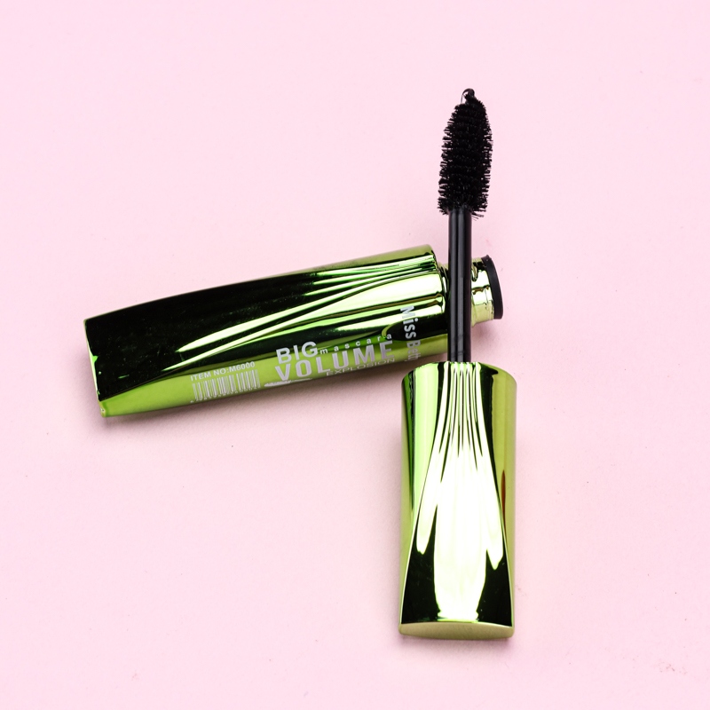 M6000 Mascara 4