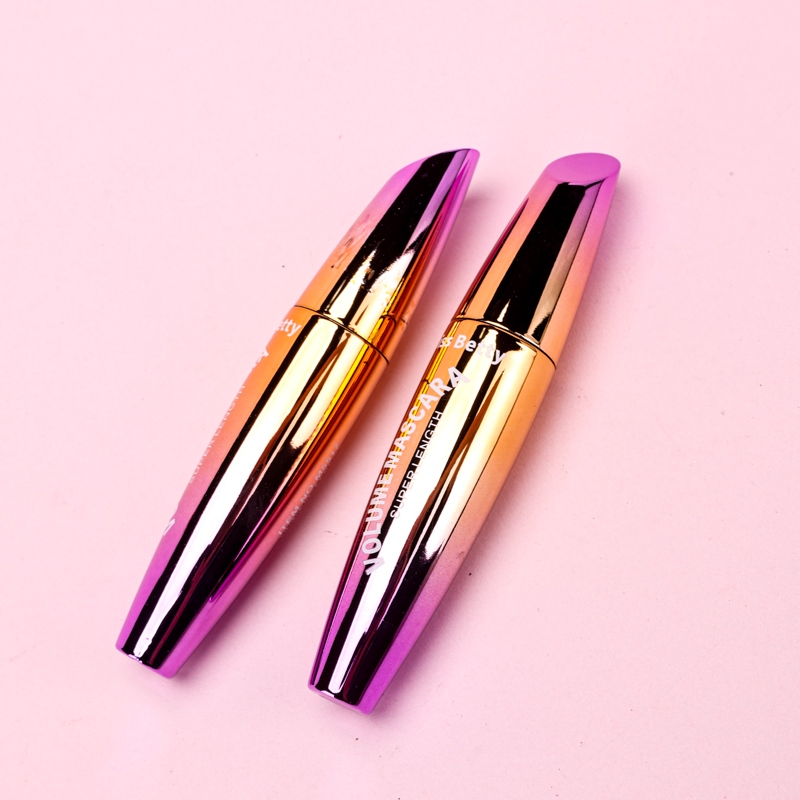 M5517 Mascara 3
