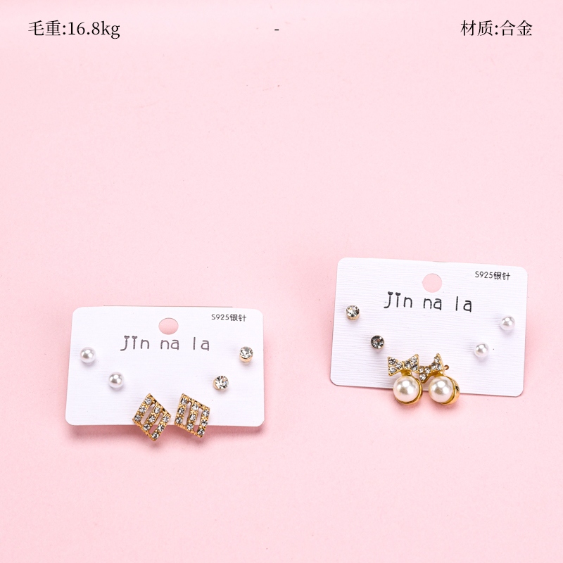 Los Tres Pares Largos de Pendientes de Piedras Preciosas