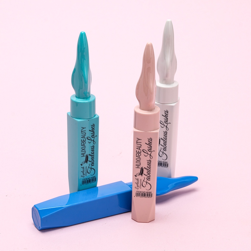 8582 Mascara 3