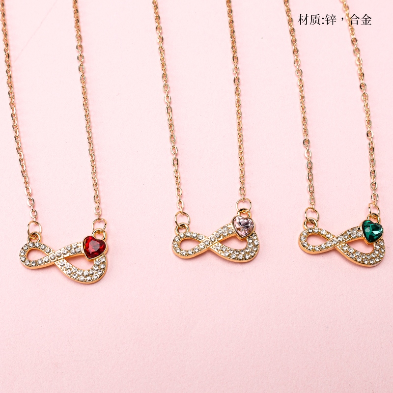 Diamante Collar de Corazón de 8 Caracteres