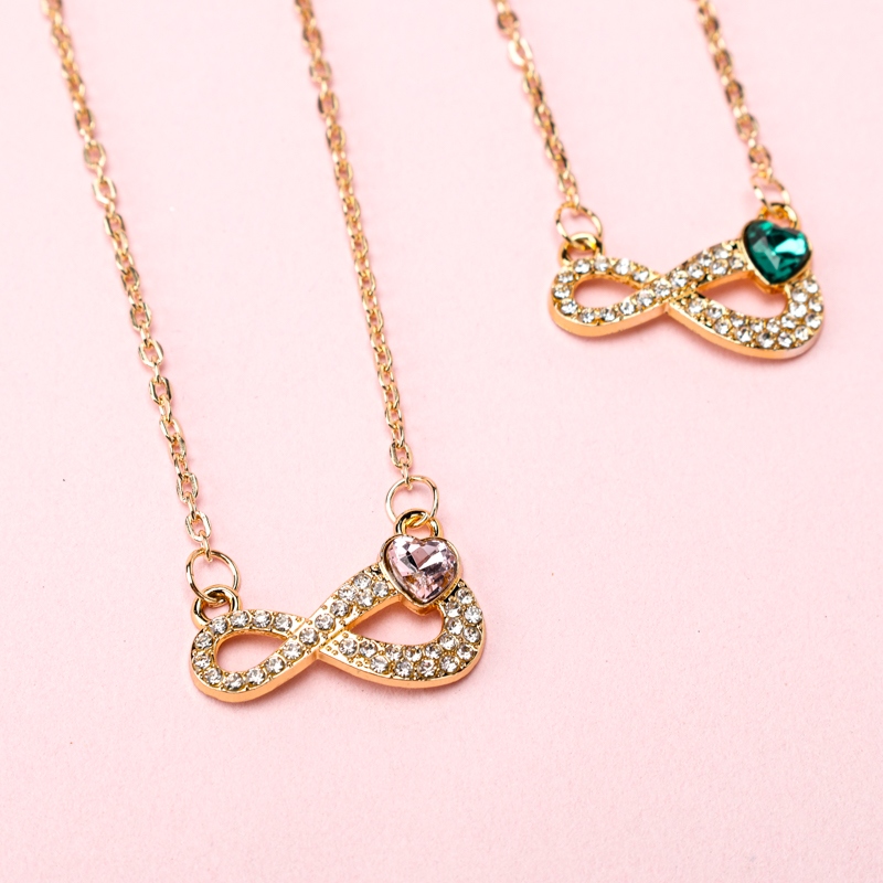 Diamante Collar de Corazón de 8 Caracteres 3