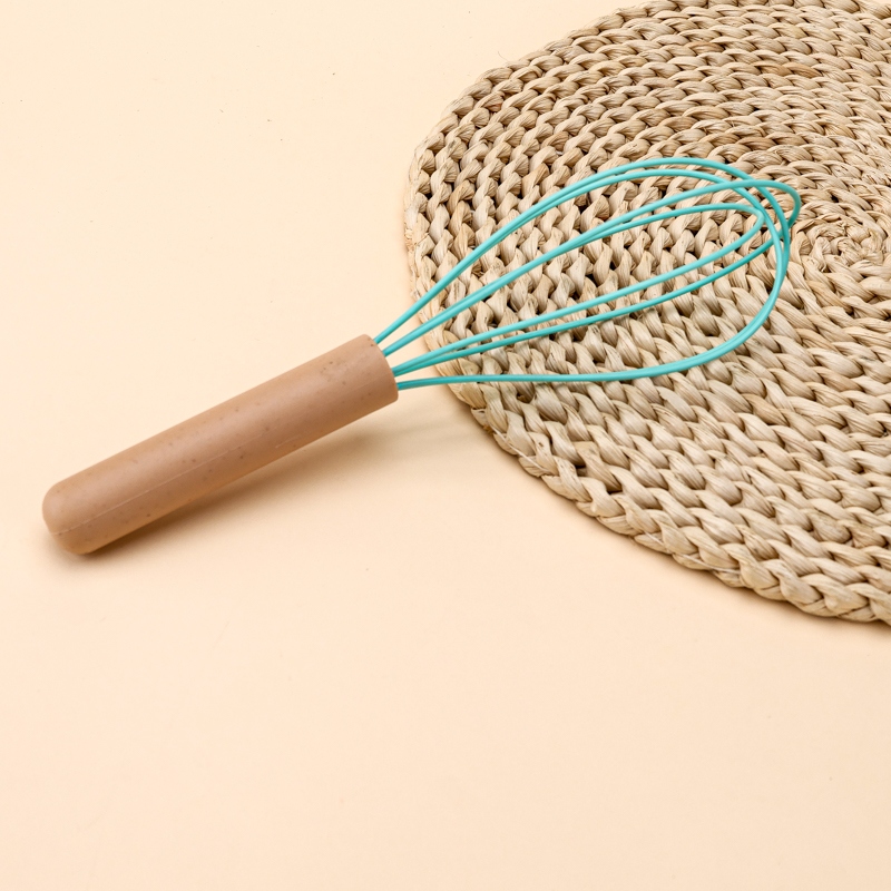 Batidora de Huevo de Silicona Con Mango de Madera (23.5cm) 3