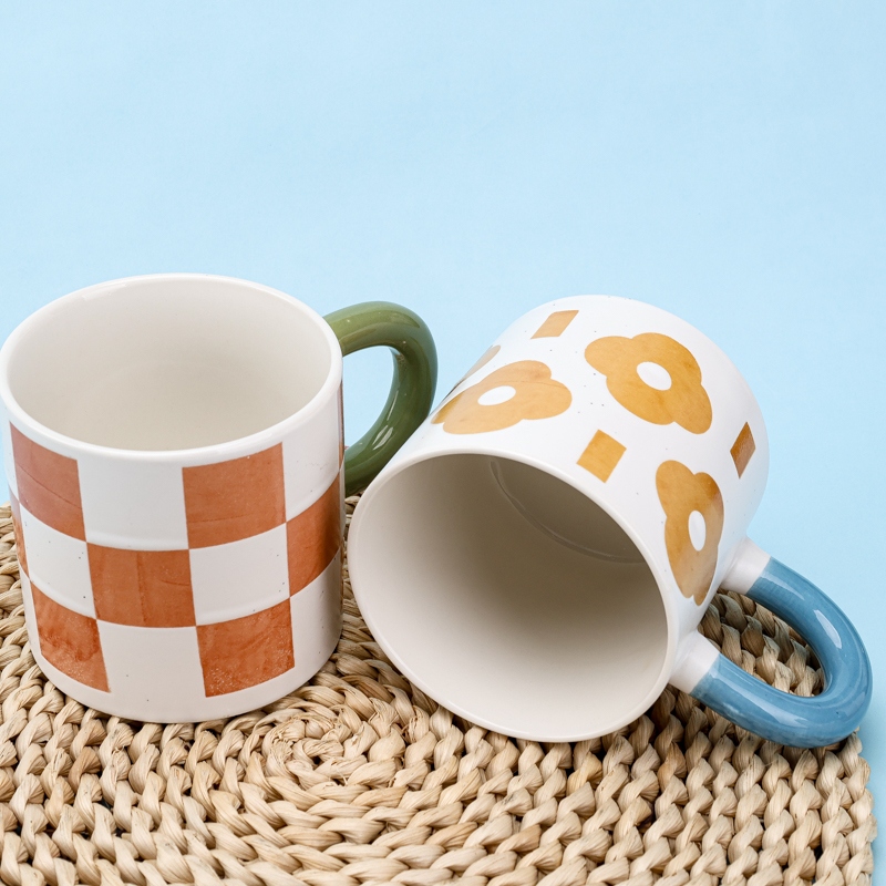 SH15108 Taza de Cerámica Pintada a Mano (Flor Al Azar) 3