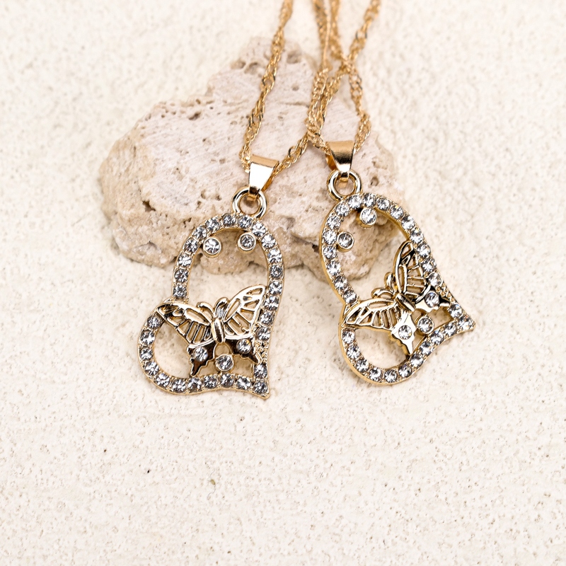 Hollow Amor Collar de Mariposa 3
