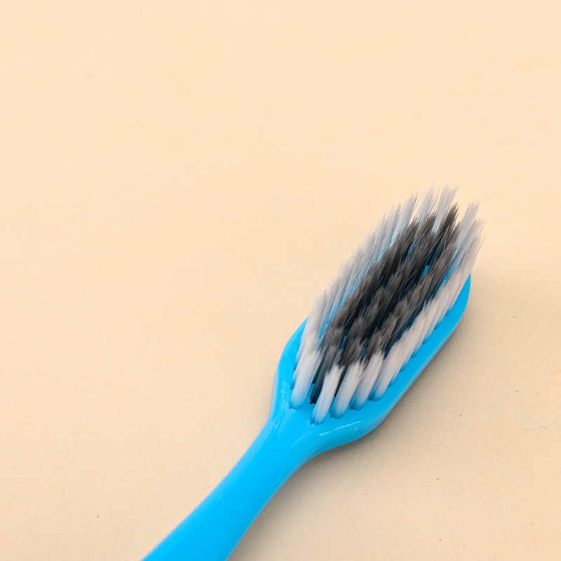 734-corona Corona Toothbrush 4
