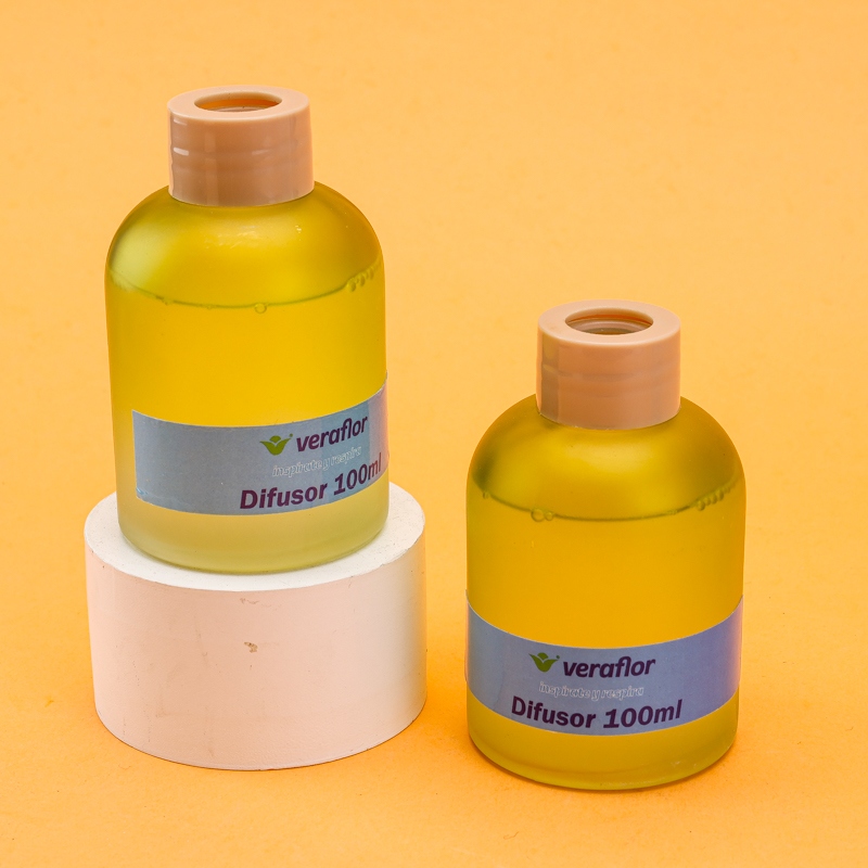 Botella Grasa Bamboo Aromaterapia Rhyme (100ml) 3