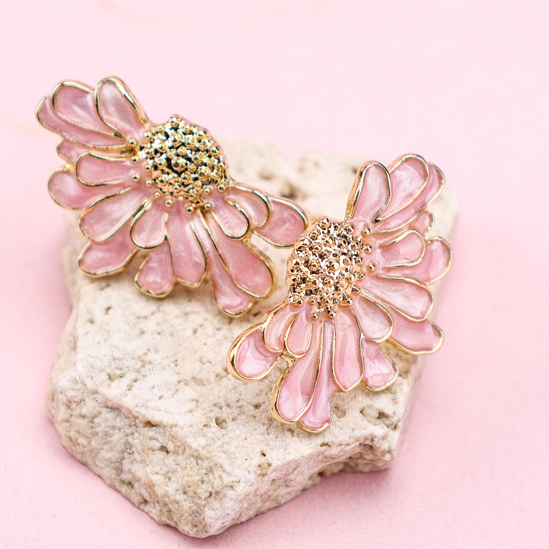 Delicada Gota de Aceite Pendientes Chrysanthemum Stud 3