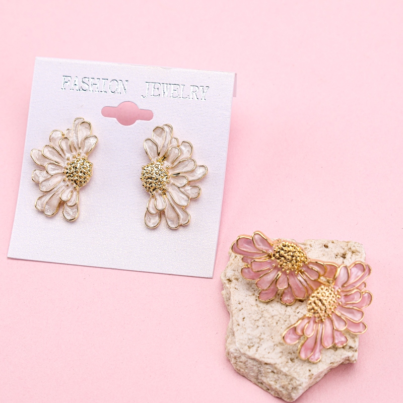 Delicada Gota de Aceite Pendientes Chrysanthemum Stud 4
