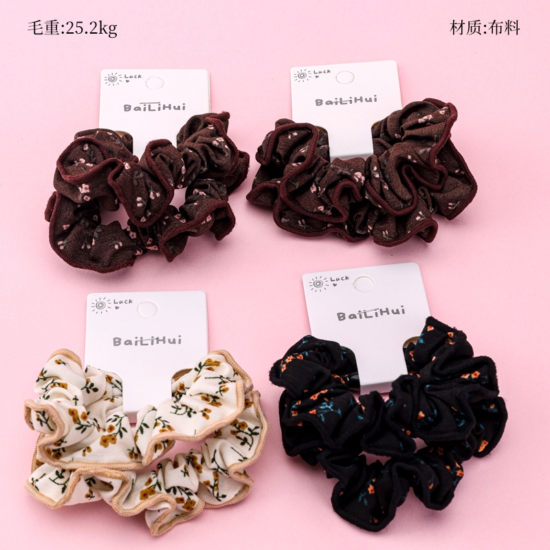 Cesta Con Dos Anillos de Tela Florales de Hem 2