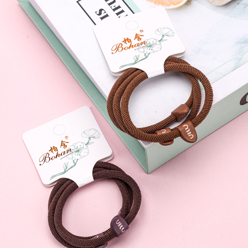 Tres Accesorios de Curry Strand 4