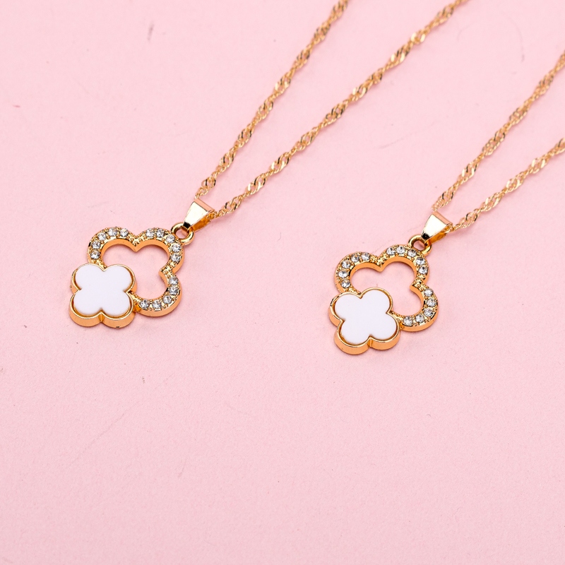 Nuevo Diamante Lucky Grass Collar 3