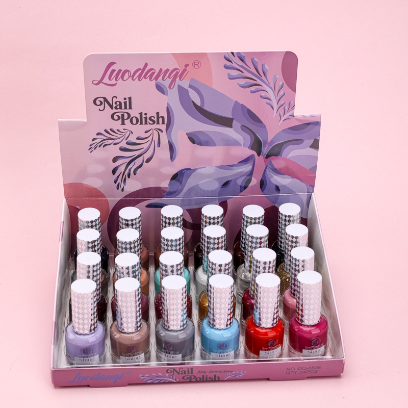 Esmalte de Uñas de Color 8806 3