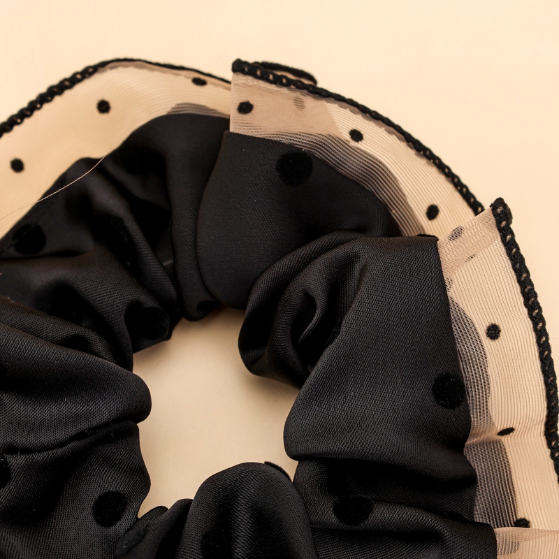 Dark Dips Lace Bowel Circle 4