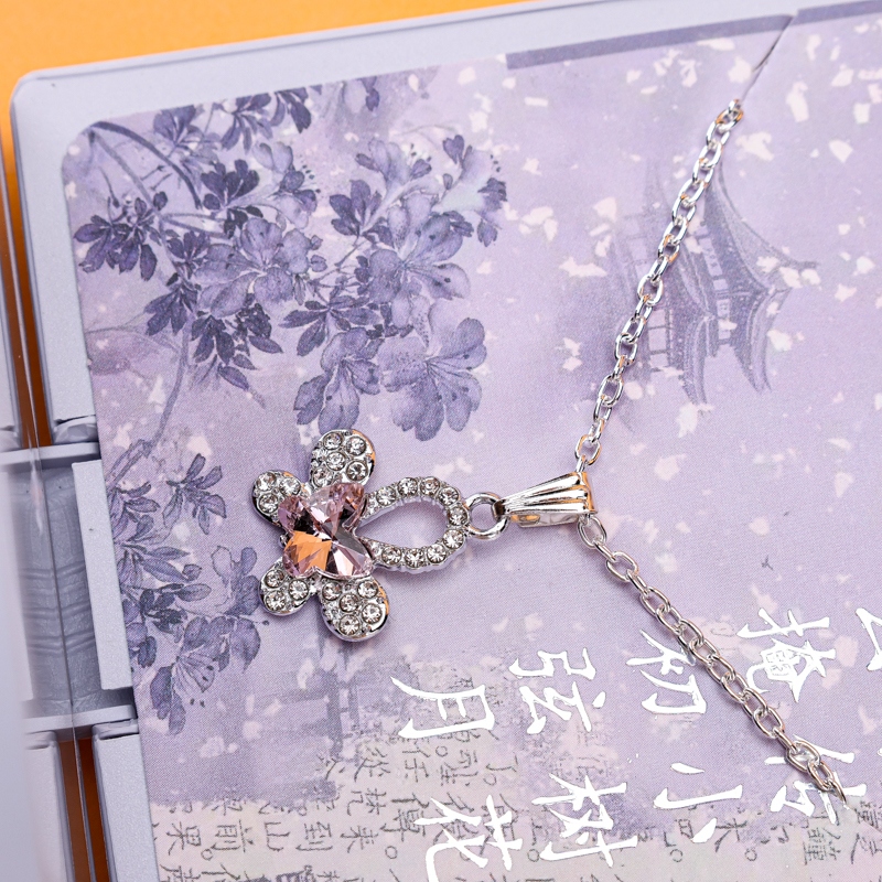 GXL-626 Ice Butterfly Star Garden Collar 3