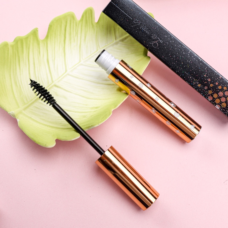 748 Mascara 4