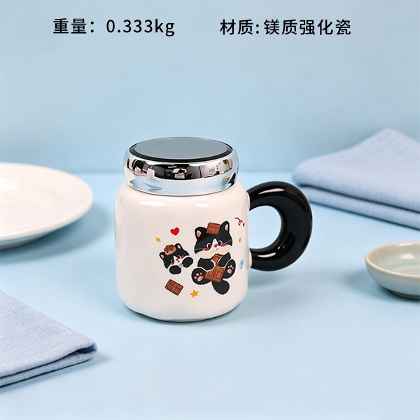Un Vaso de Tiza Con un Espejo 2